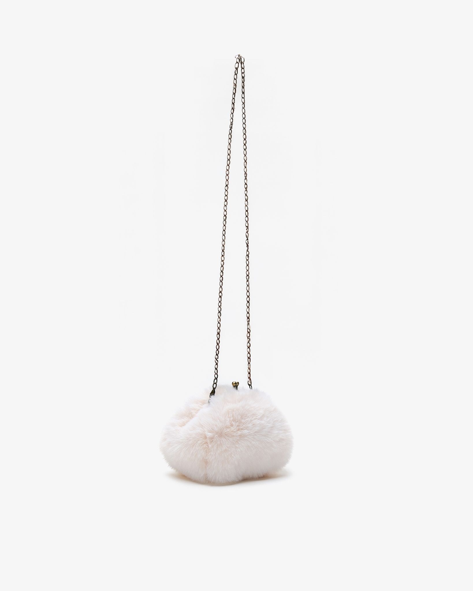 Motchiri Round Fluffy Mini Bag