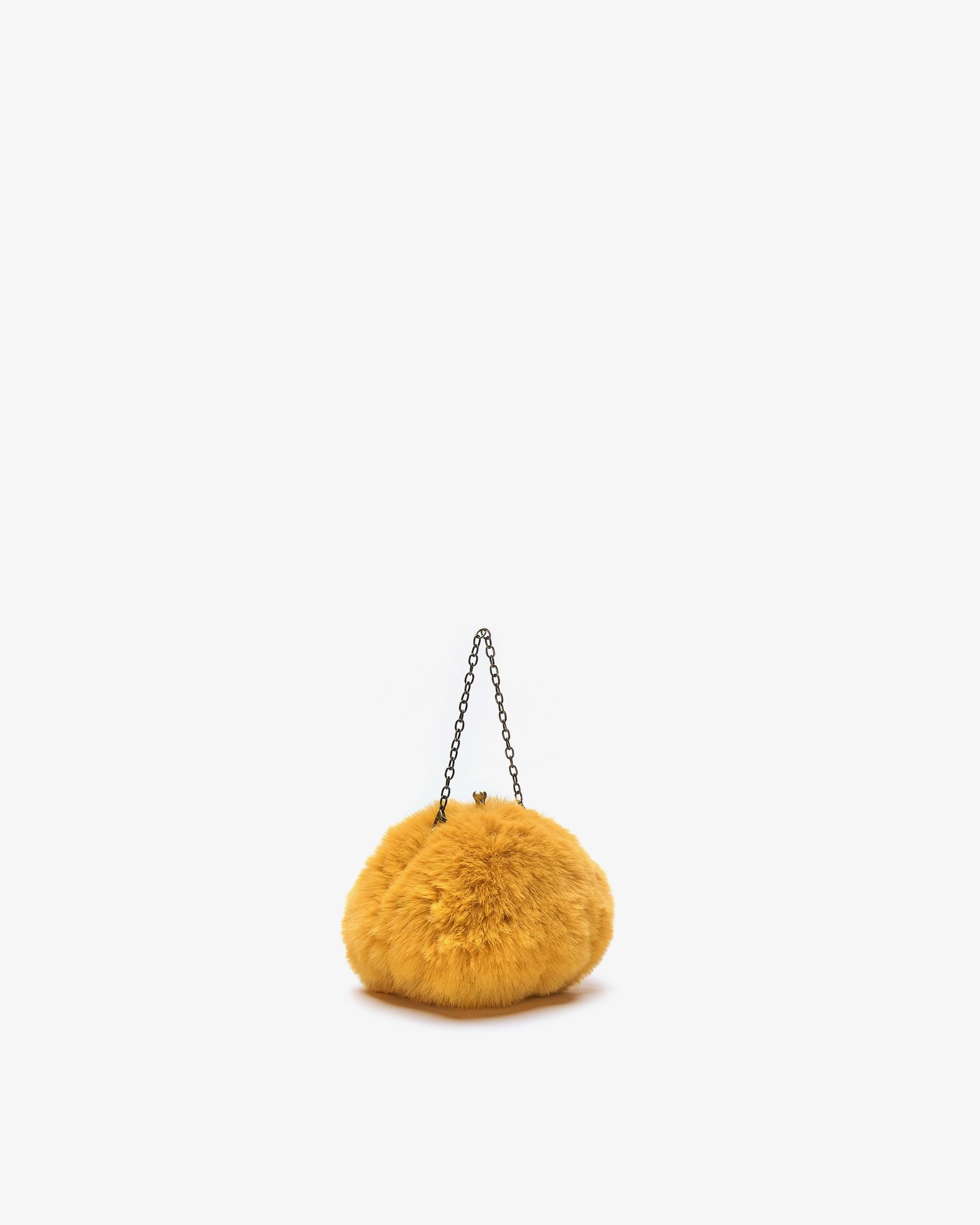 Motchiri Round Fluffy Mini Bag